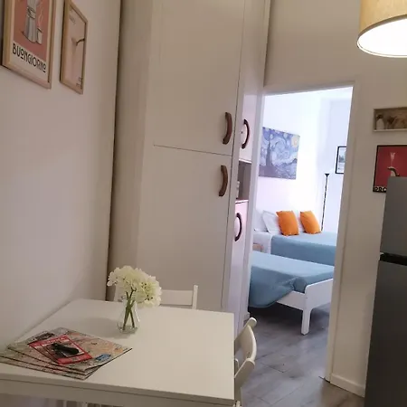 Cozy Medaglie D'oro Apartment